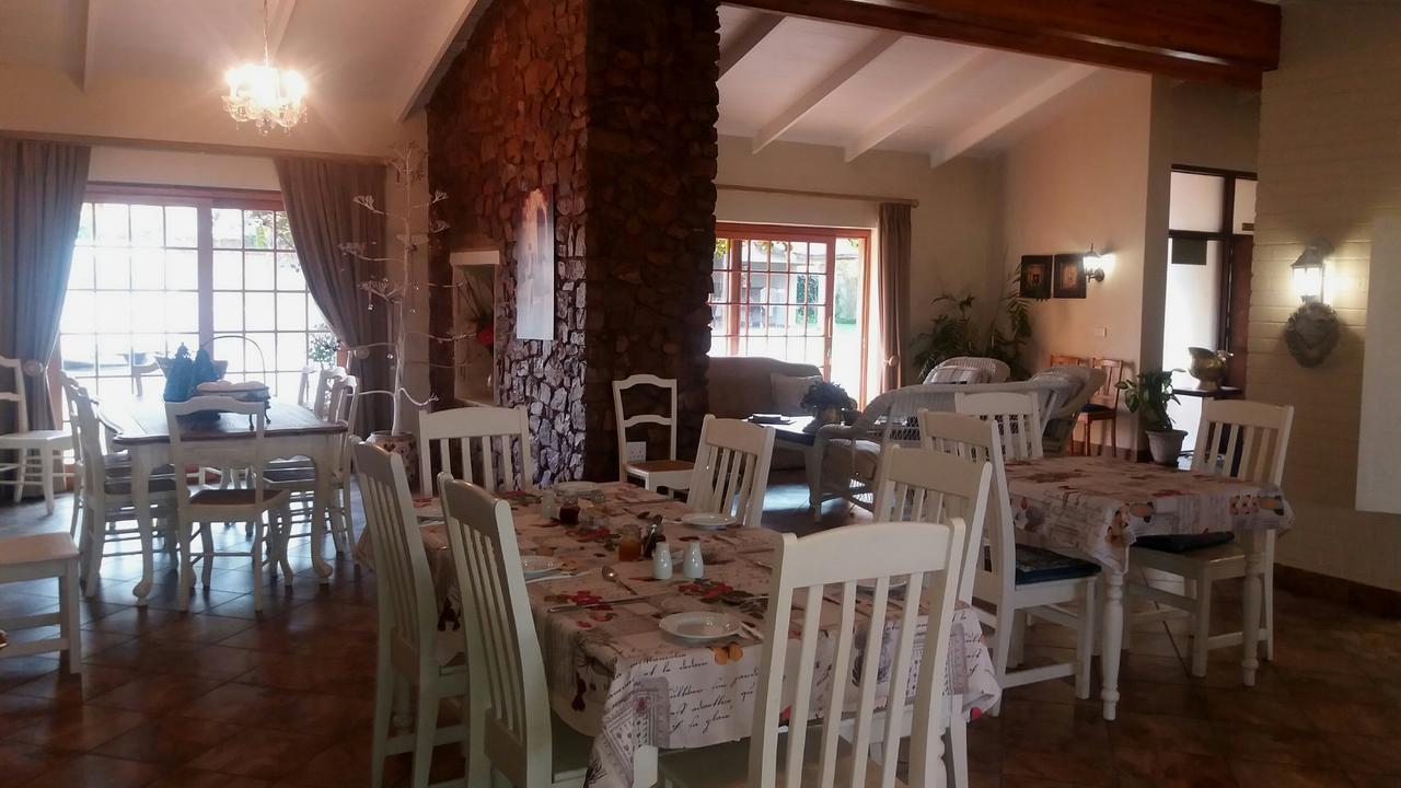 Lavender Lodge Vryburg Dış mekan fotoğraf